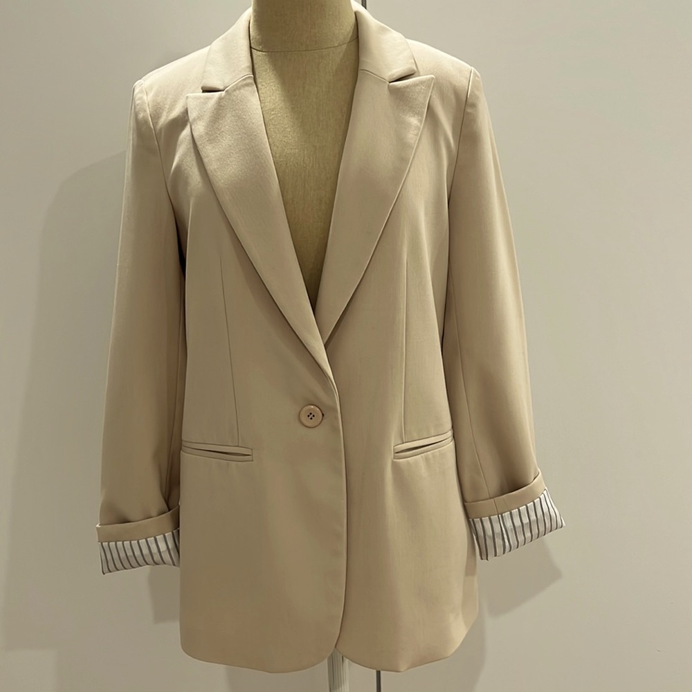 FOREVER21  BLAZER SIZE: S